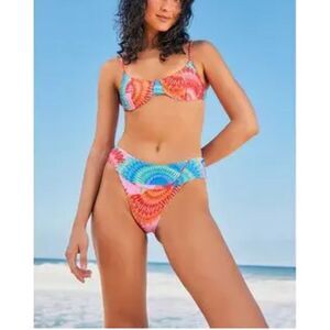 NWT- FARM RIO “HAPPY TOUCAN” VIBRANT COLORED BIKINI SET- SIZE XS/SMALL